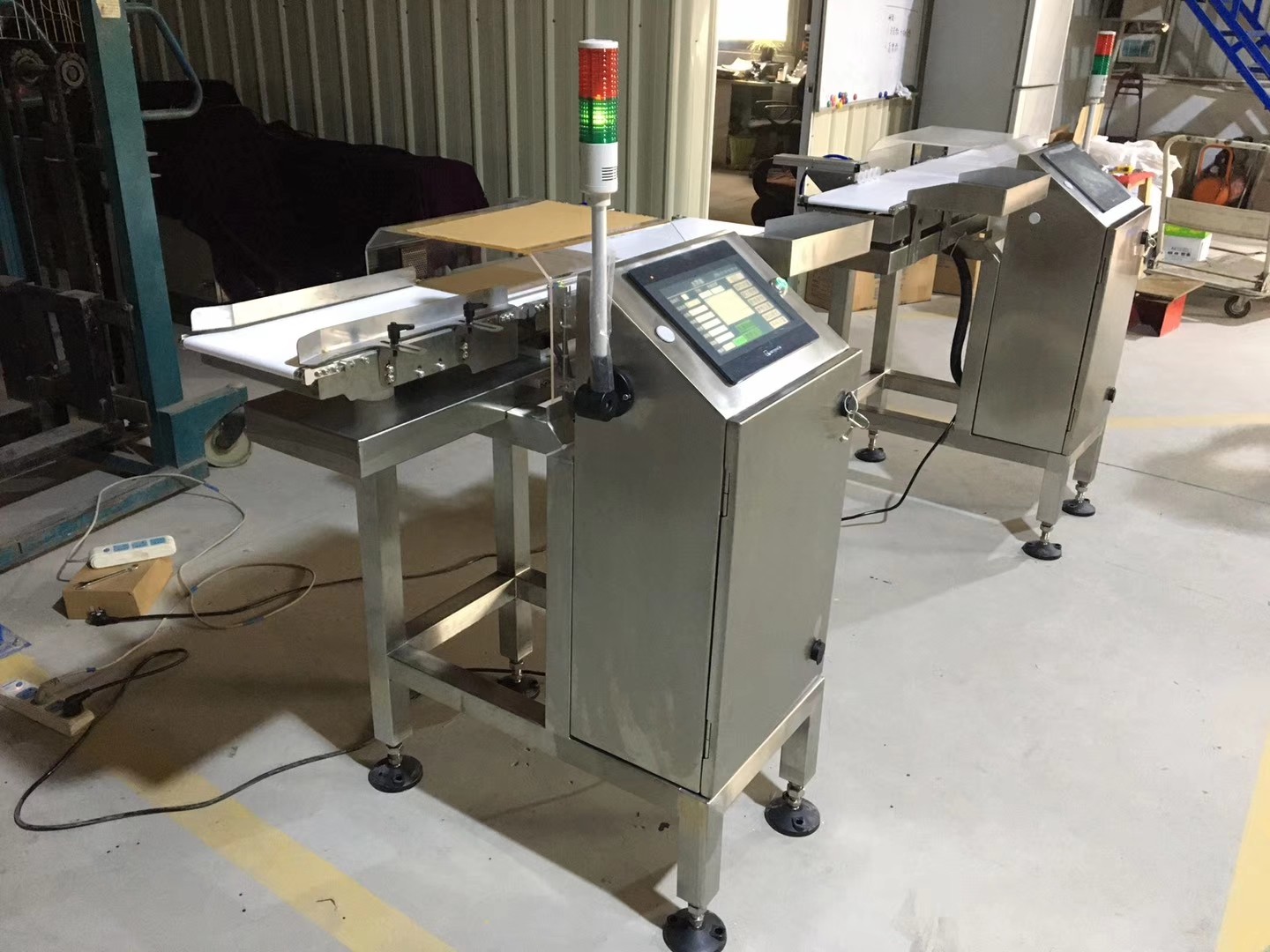 negative checkweighing system for food industry