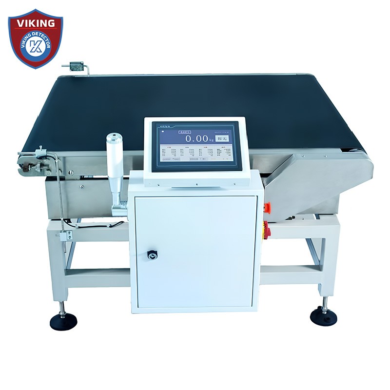 High-precision checkweighers of the large range series for efficient weighing High-precision checkweighers with a large range from 1 to 100 kg for efficient weighing.